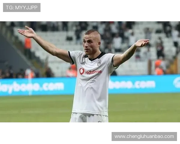 华体会手机版皇马的赞助商合作对球队财务状况的具体改善效果 华体会手机版皇马的赞助商合作对球队财务状况的具体改善效果